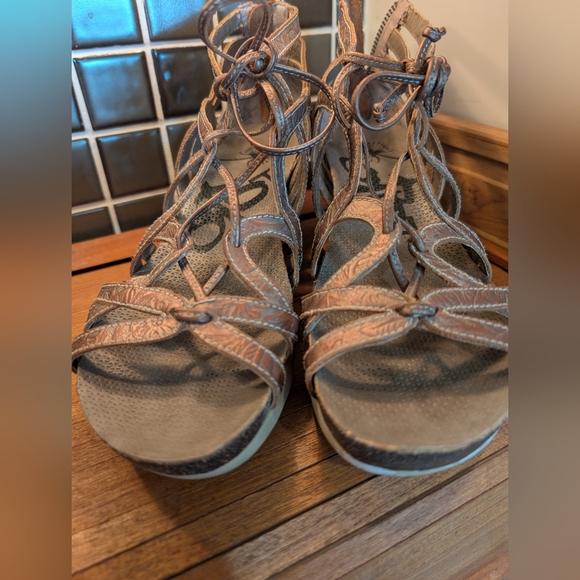 OTBT Nomadic Wedge Sandals In Pewter,9 - Picture 2 of 6